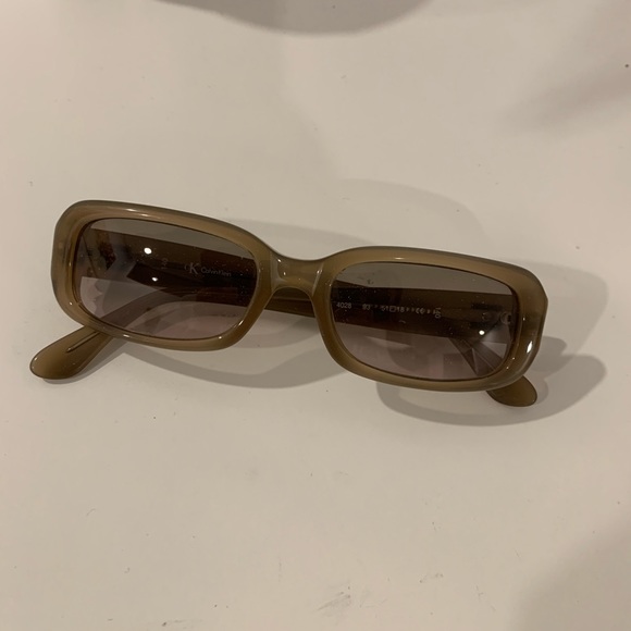 Calvin Klein Sunglasses - Picture 1 of 9